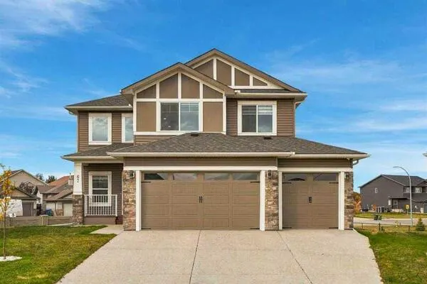67 Lakes Estates Circle