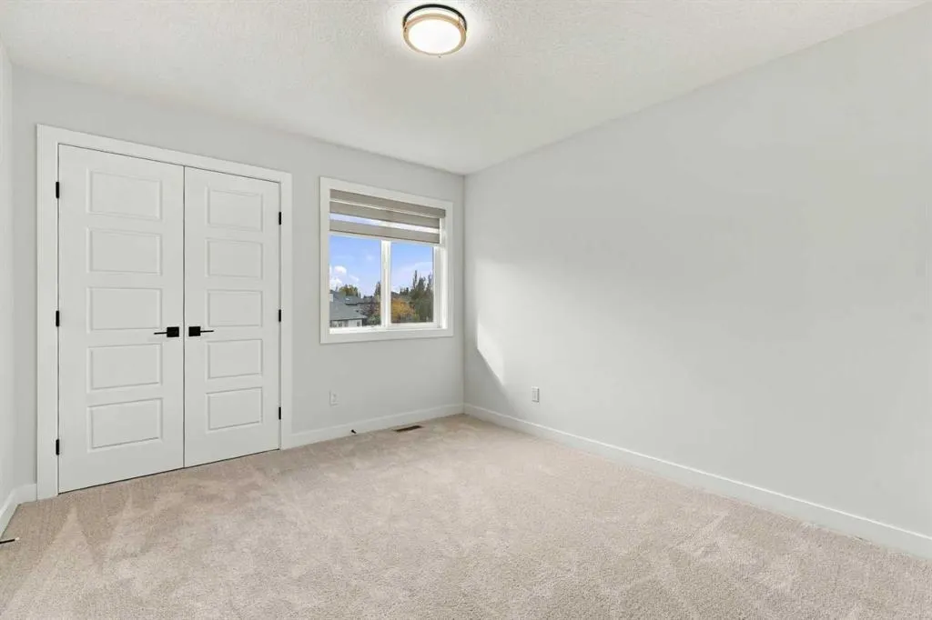 67 Lakes Estates Circle
