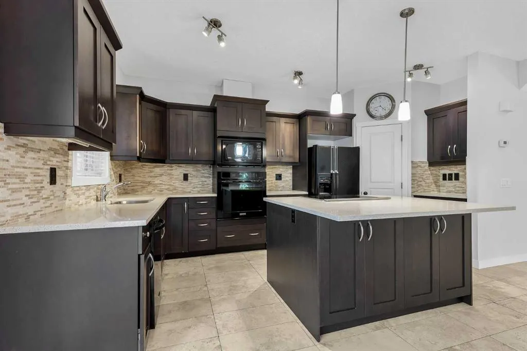 37 Cranleigh Heath SE