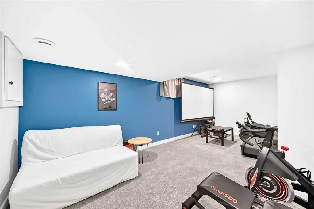52 Cedargrove Road SW