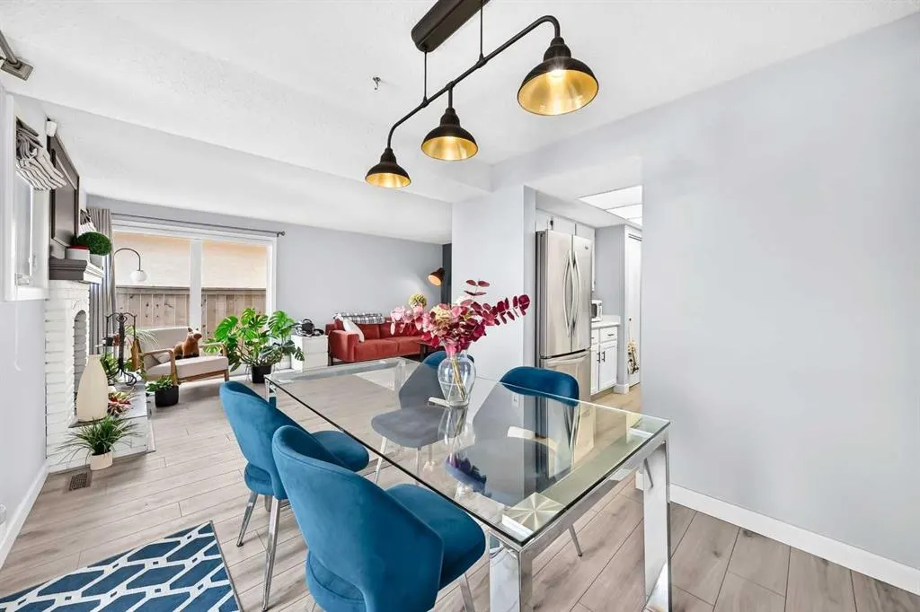 52 Cedargrove Road SW