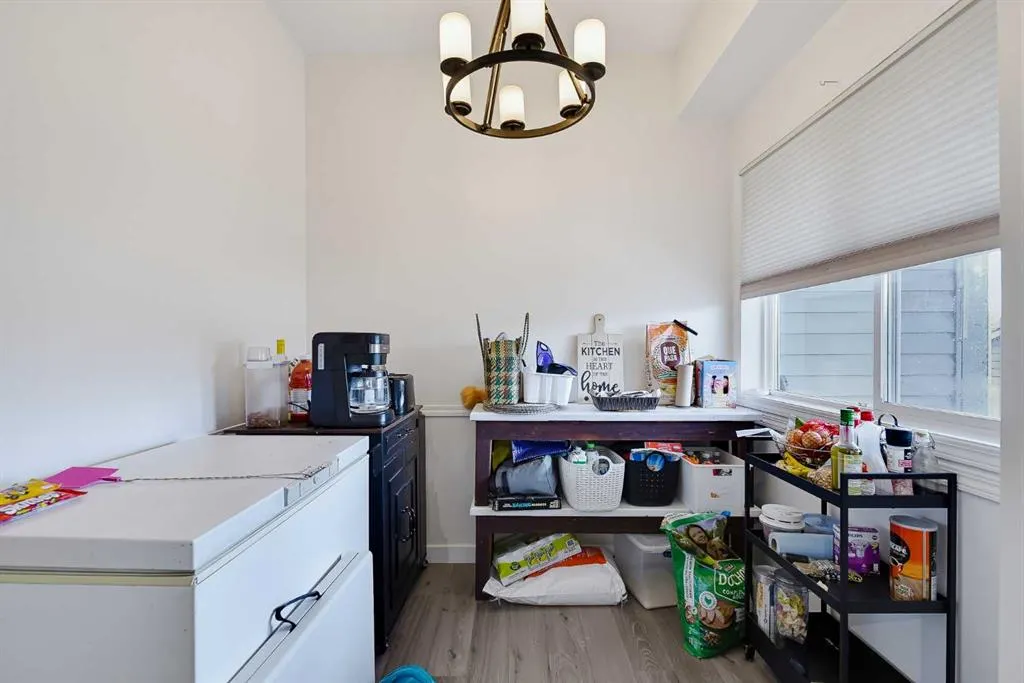 613 19 Street SE #101