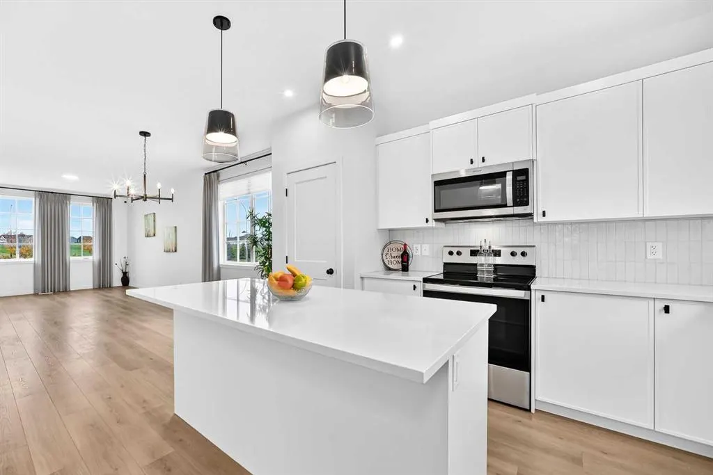 85 Heirloom Way SE