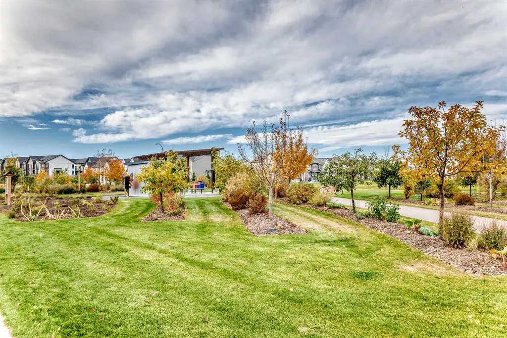 85 Heirloom Way SE