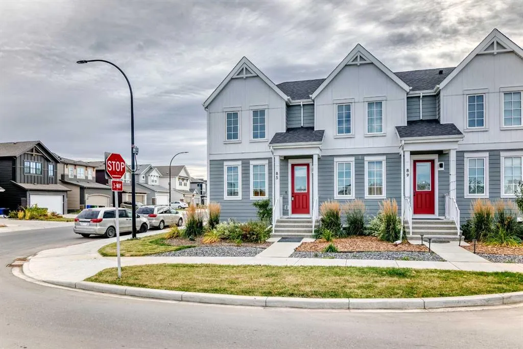 85 Heirloom Way SE