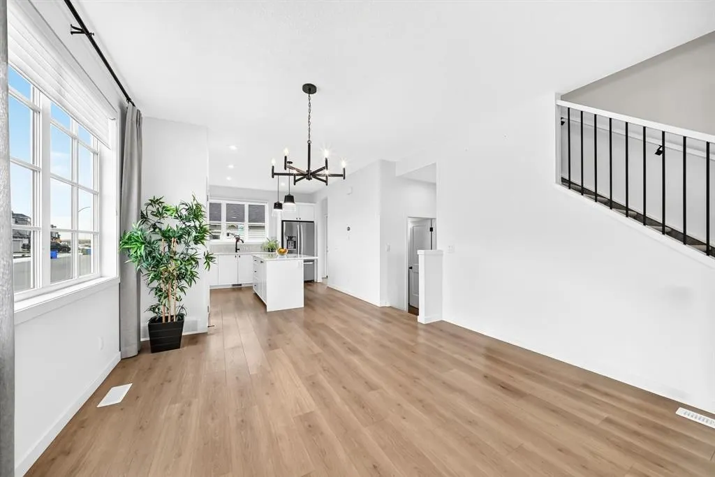 85 Heirloom Way SE