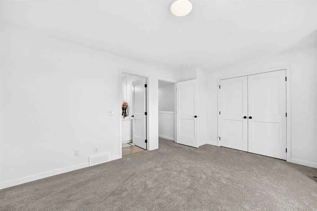 85 Heirloom Way SE