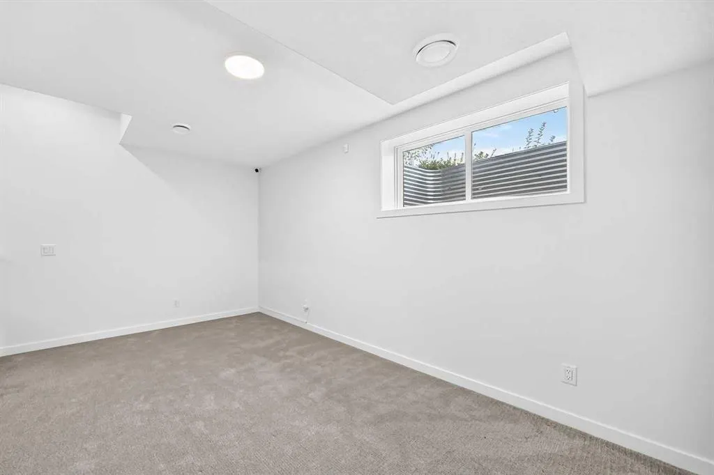 85 Heirloom Way SE