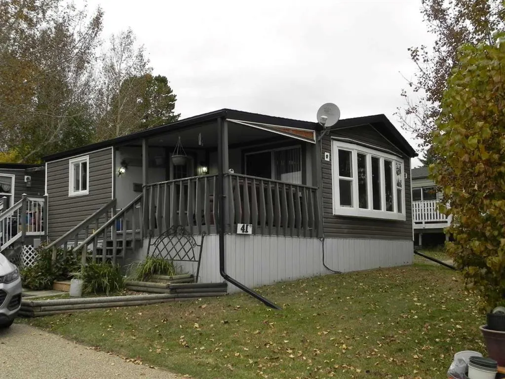 41 Parkland Acres