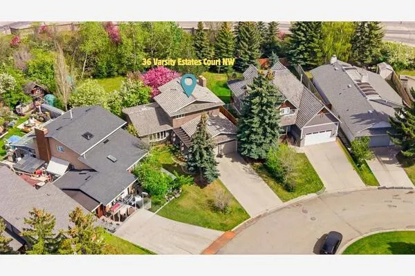 36 Varsity Estates Court NW
