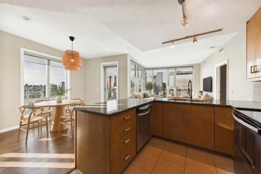210 15 Avenue SE #3101