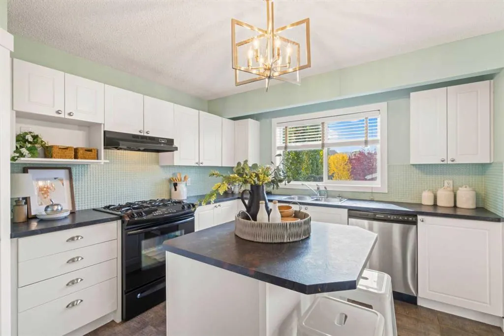 625 Morningside Park SW