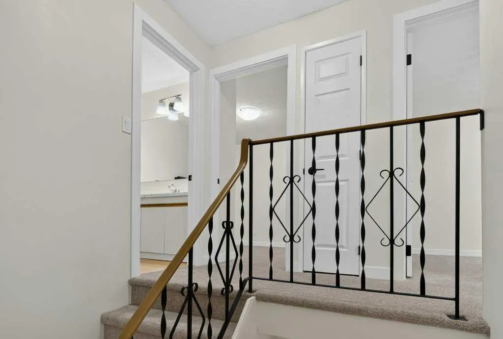5404 10 Avenue SE #106