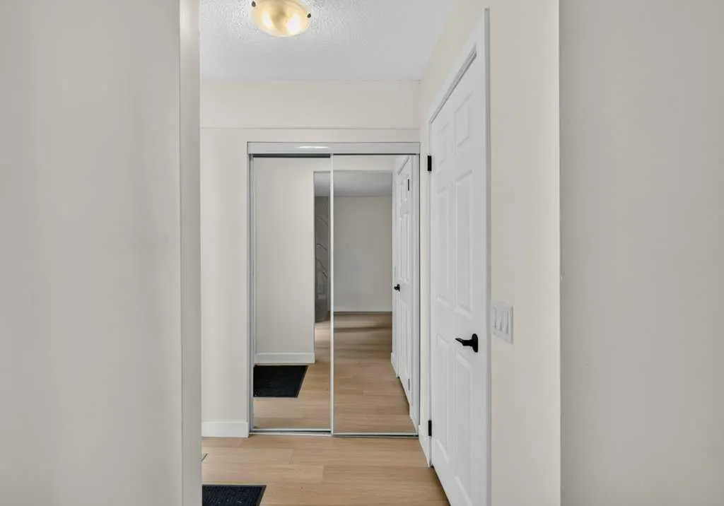 5404 10 Avenue SE #106