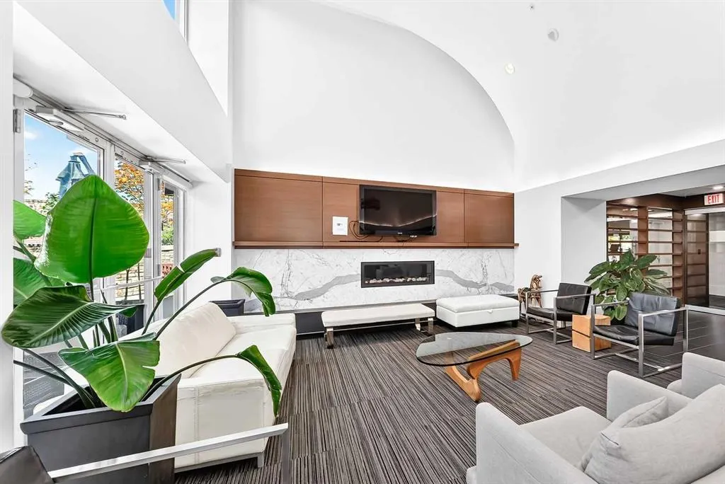 1111 10 Street SW #2907
