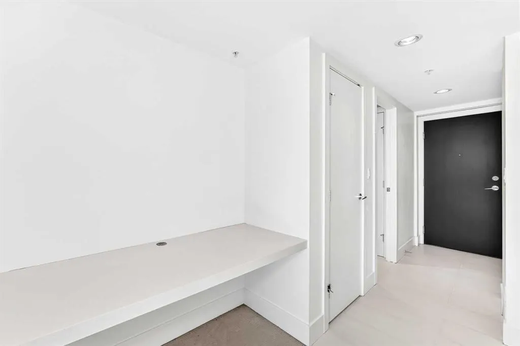 1111 10 Street SW #2907