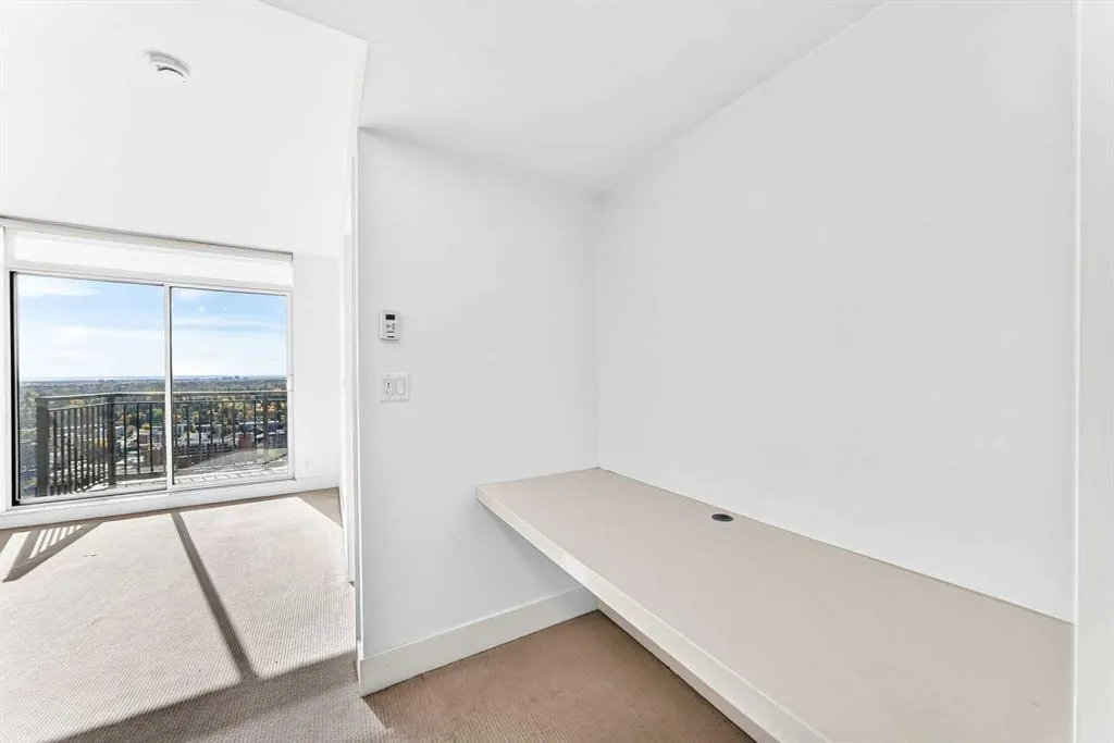 1111 10 Street SW #2907