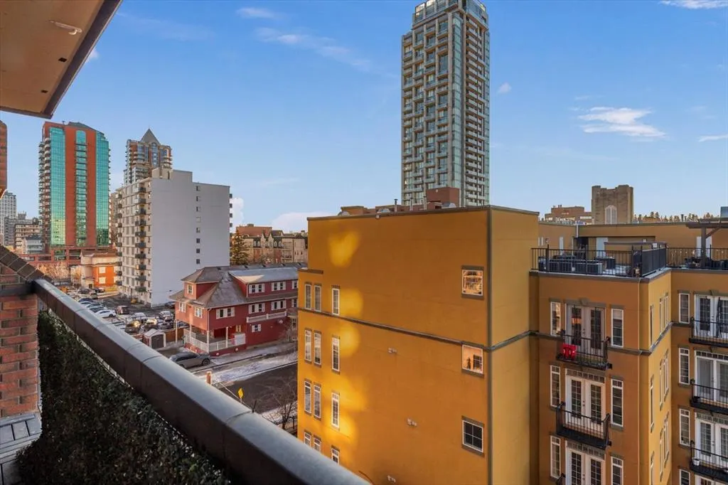 1001 14 Avenue SW #601