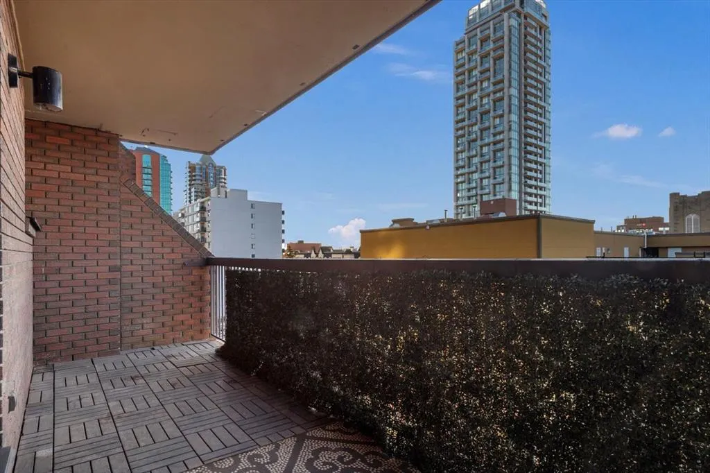 1001 14 Avenue SW #601