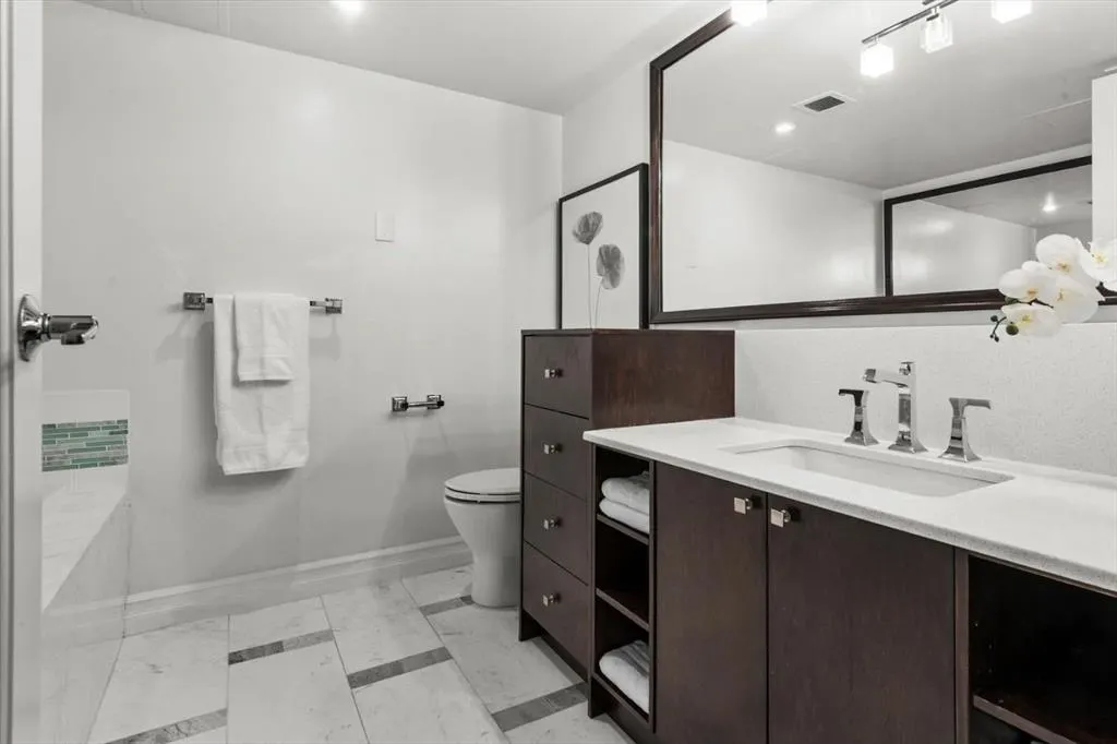 1001 14 Avenue SW #601