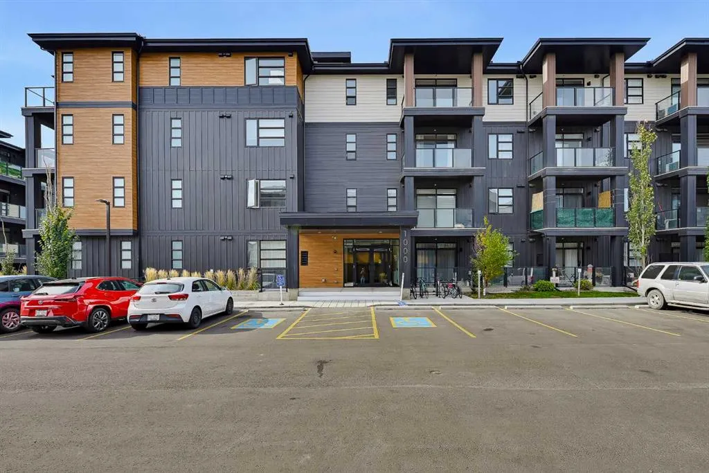 55 Lucas Way NW #1207