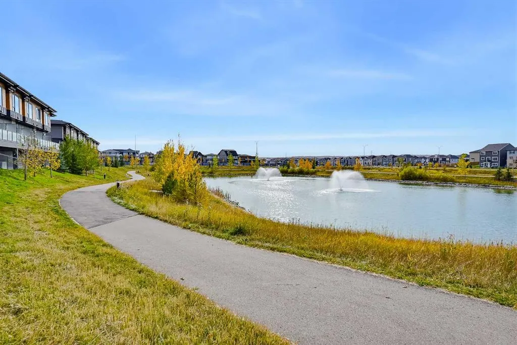 55 Lucas Way NW #1207