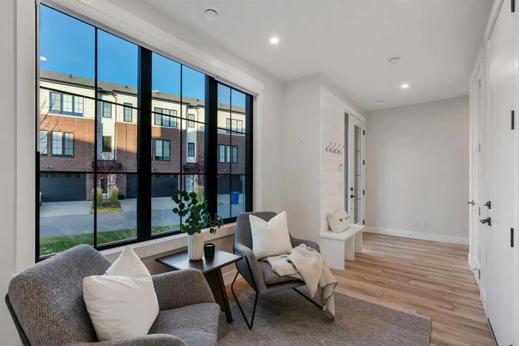 130 Discovery Drive SW #27