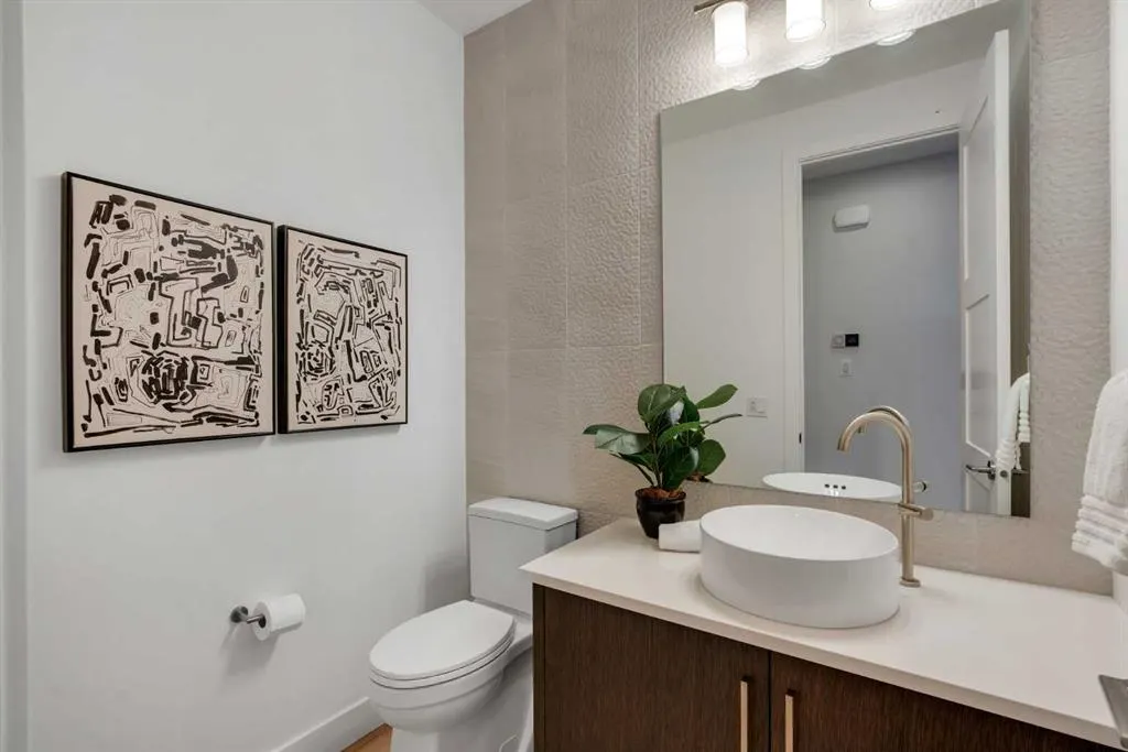 130 Discovery Drive SW #27