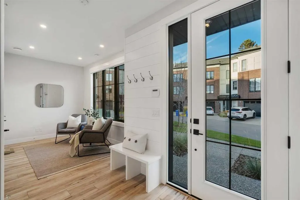 130 Discovery Drive SW #27