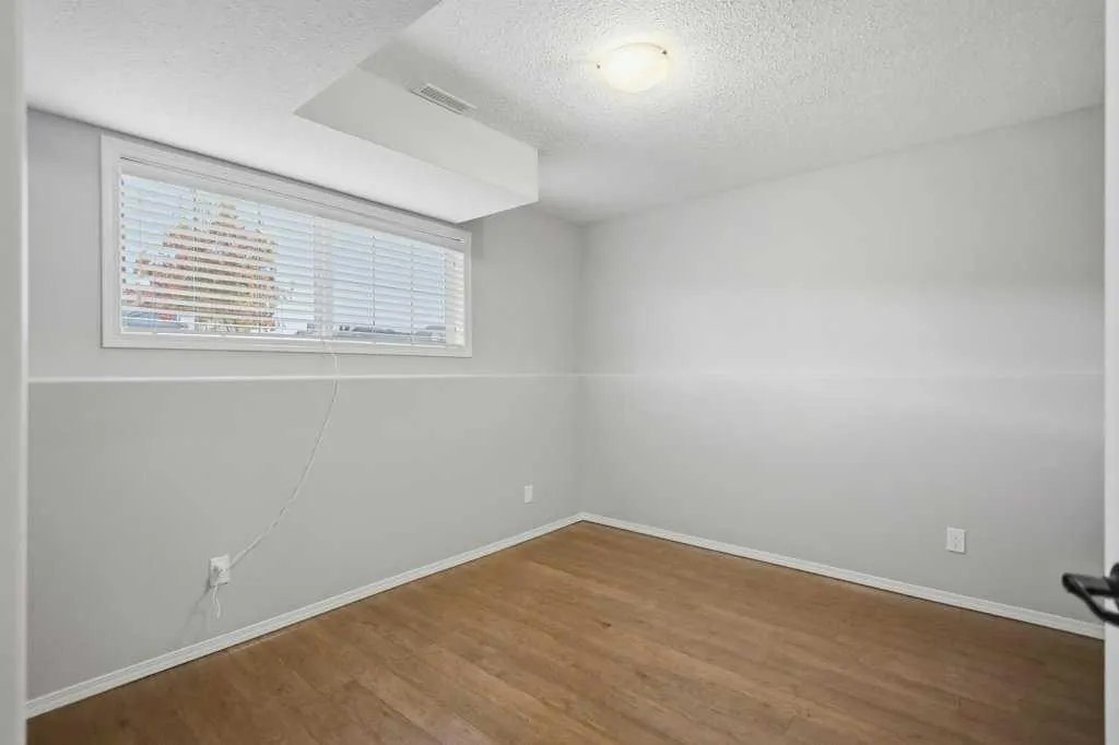 159 Pioneer Way