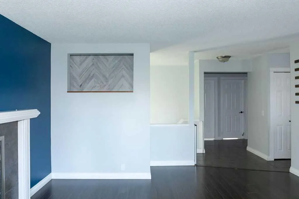 110 Bird Crescent