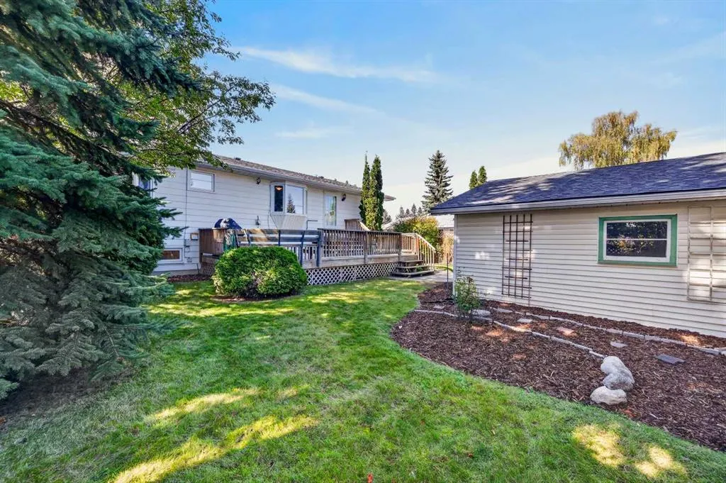 637 Willowburn Crescent SE