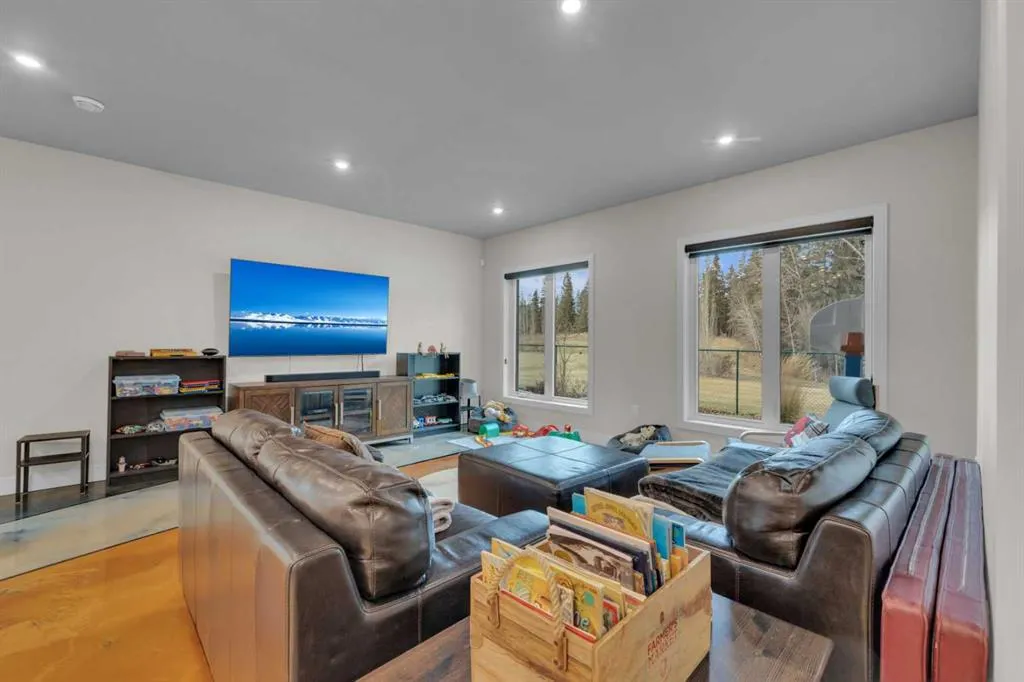 38 Grove Close