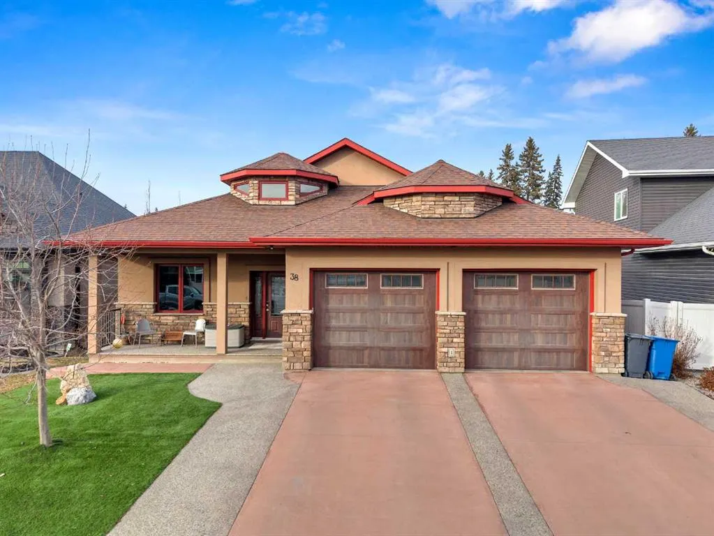 38 Grove Close