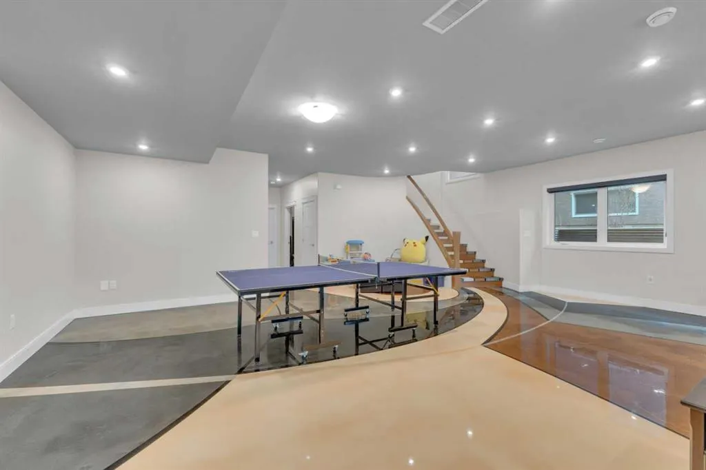 38 Grove Close