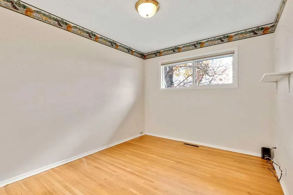 328 Willow Park Drive SE