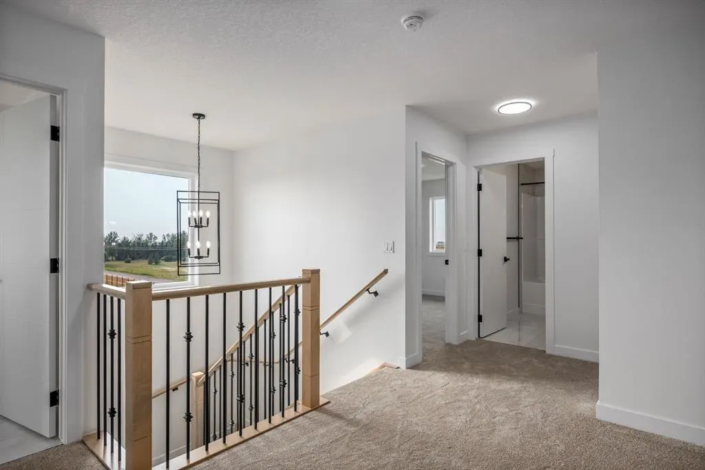 142 Lakewood Crescent