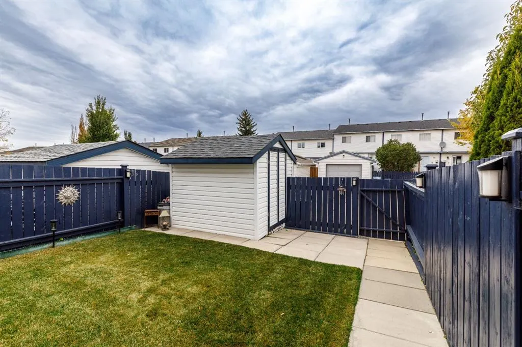 67 Elwell Close