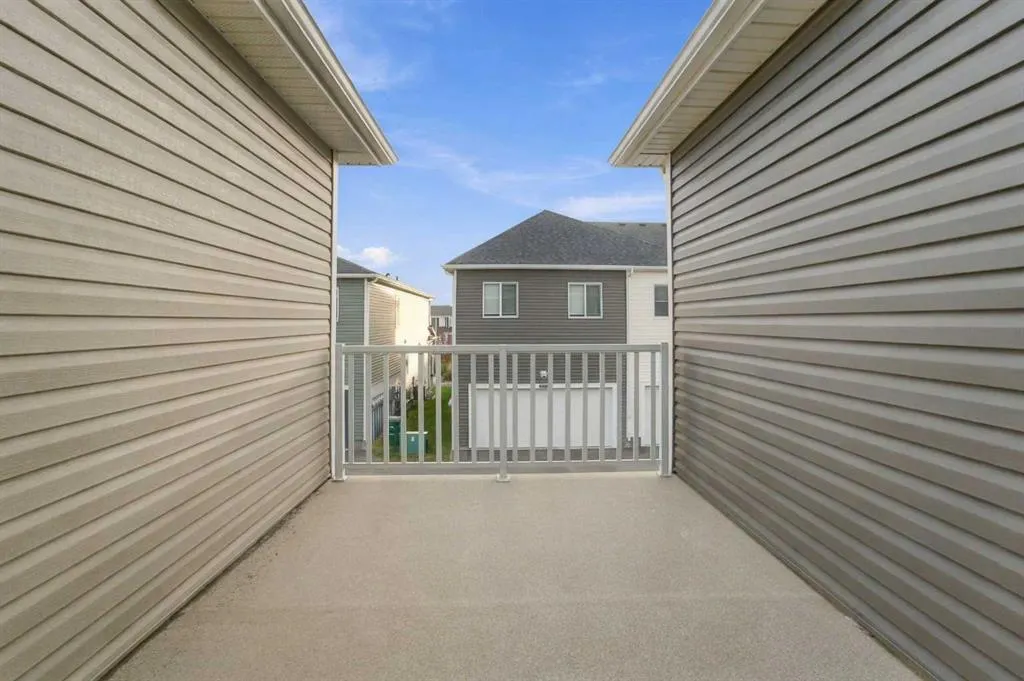 5006 Windsong Boulevard SW