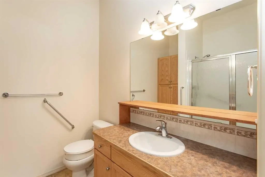 4425 HERITAGE Way #105