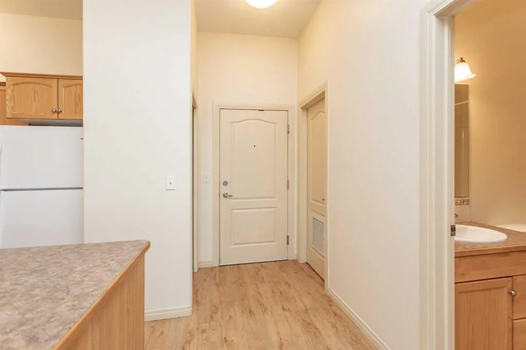 4425 HERITAGE Way #105