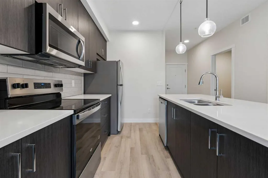 655 Shawnee Square SW #309