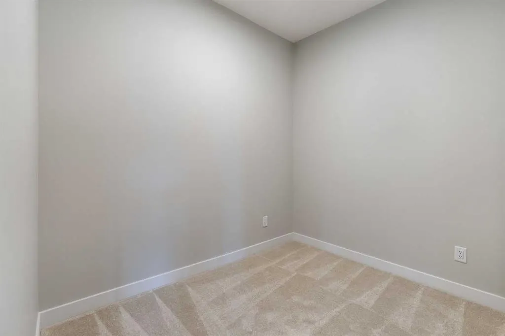 655 Shawnee Square SW #312