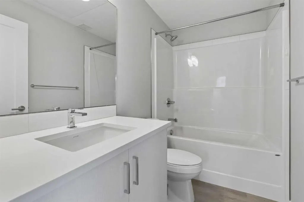 655 Shawnee Square SW #312