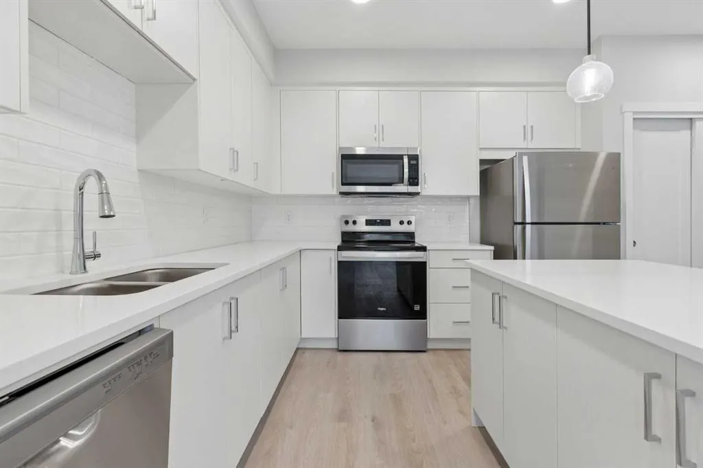 655 Shawnee Square SW #312