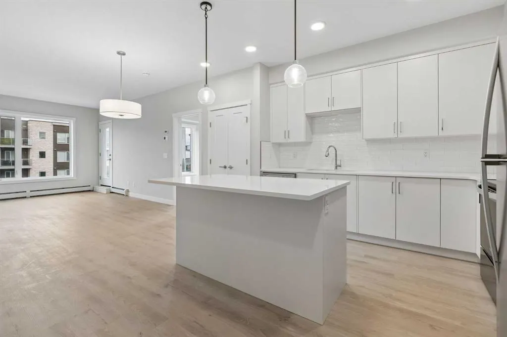 655 Shawnee Square SW #312