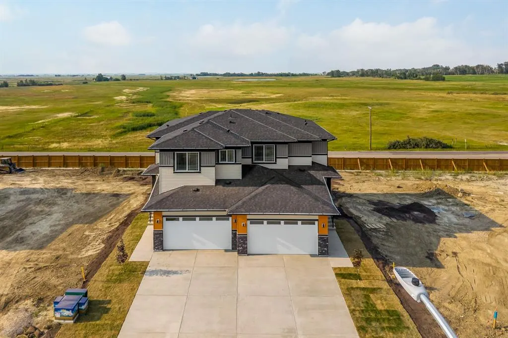 140 Lakewood Crescent