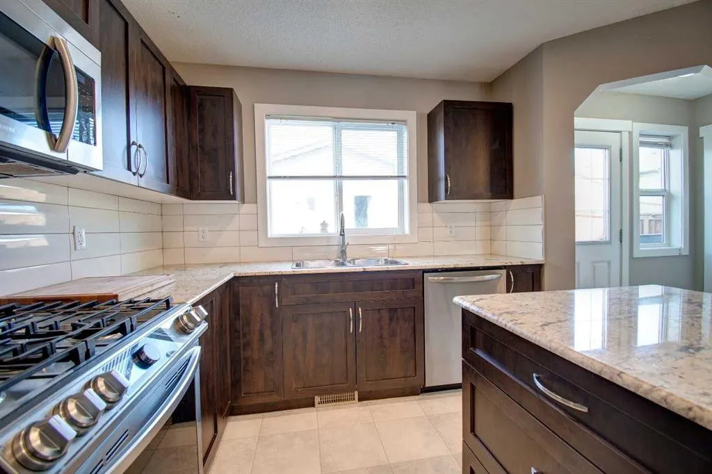 33 Morningside Manor SW