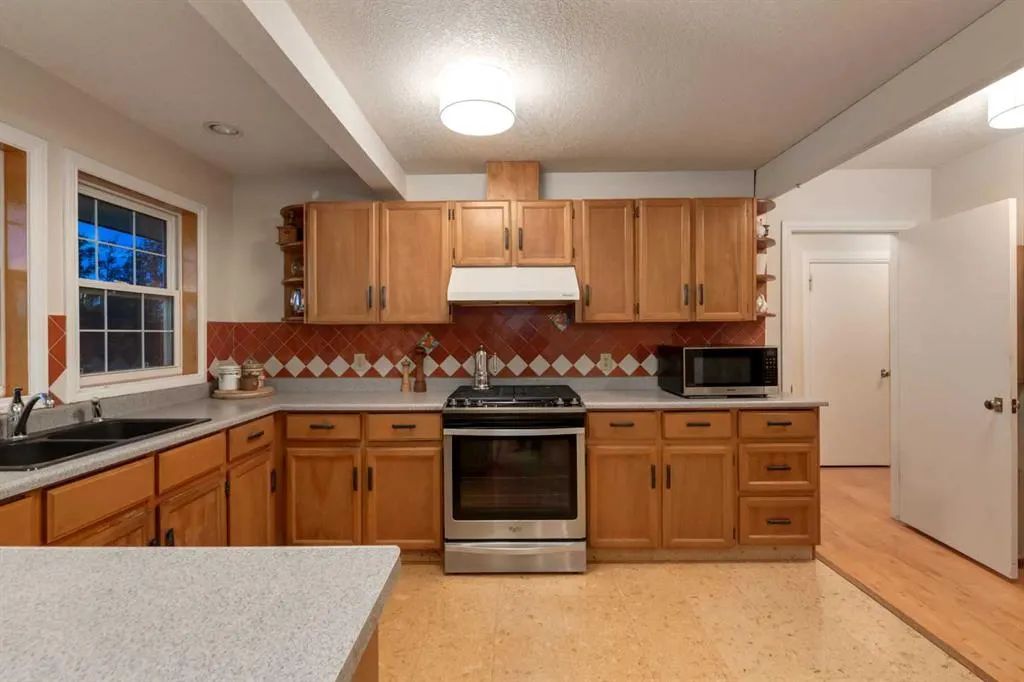 225036 RANGE ROAD 282 #A