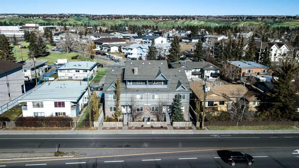 7714 - 7716 Bowness Road NW